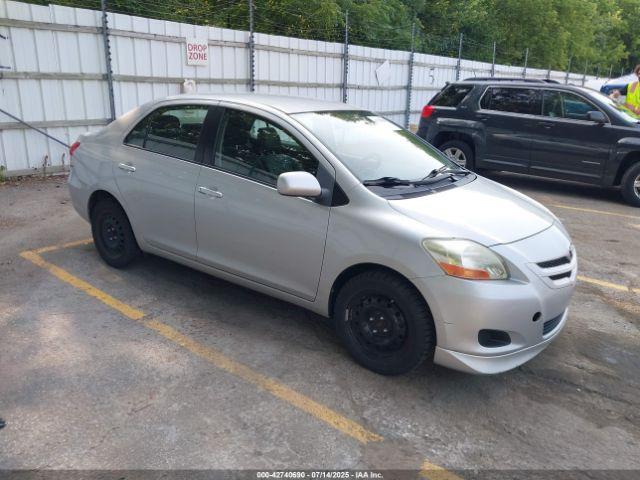  Salvage Toyota Yaris