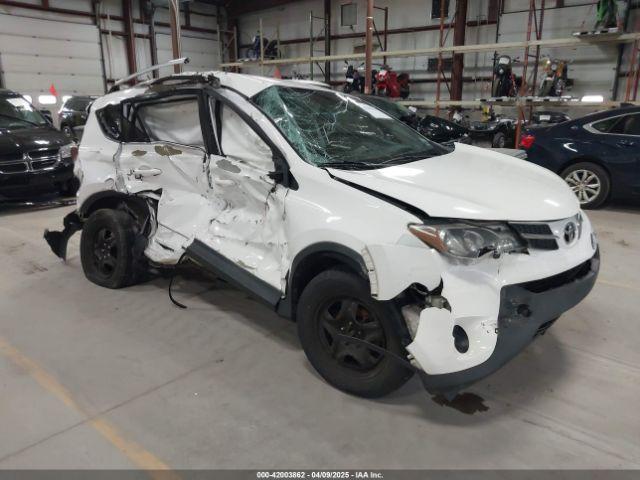  Salvage Toyota RAV4