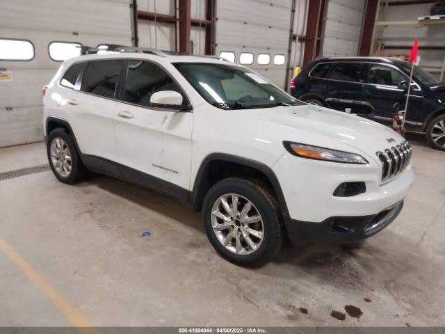  Salvage Jeep Cherokee