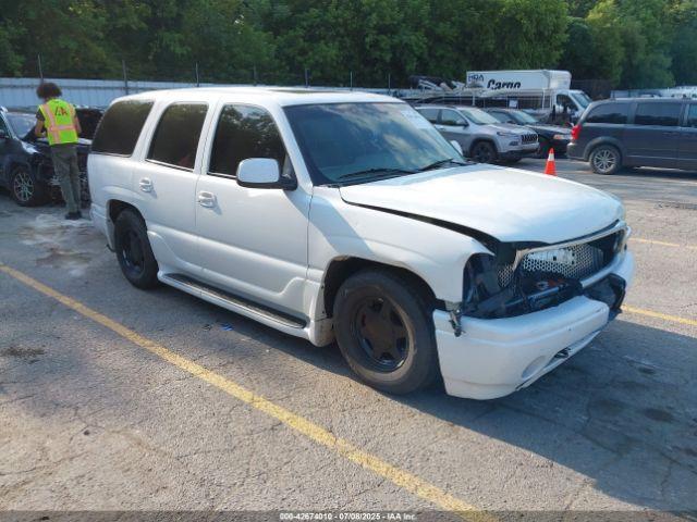  Salvage GMC Yukon