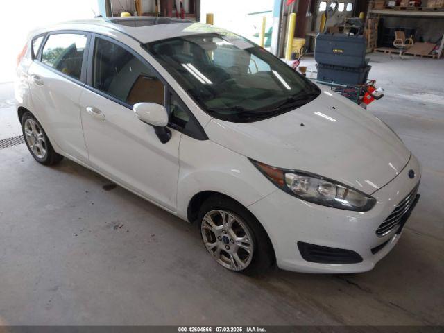  Salvage Ford Fiesta