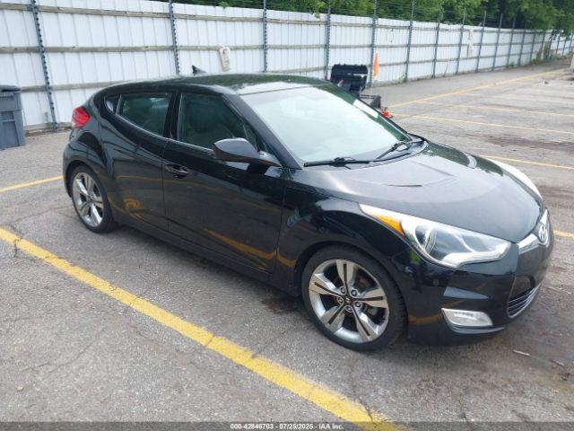  Salvage Hyundai VELOSTER