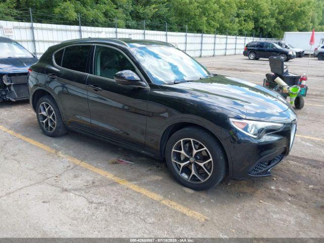  Salvage Alfa Romeo Stelvio