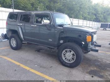  Salvage HUMMER H3 Suv