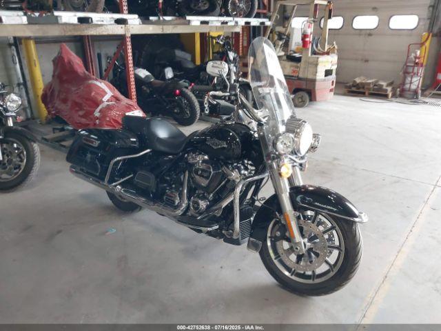  Salvage Harley-Davidson Flhr