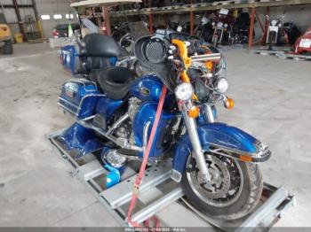  Salvage Harley-Davidson Flhtcui