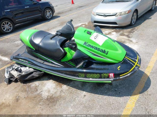  Salvage Kawasaki Personal Watercraft