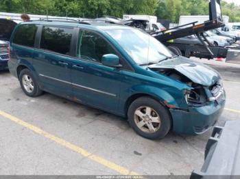  Salvage Dodge Grand Caravan