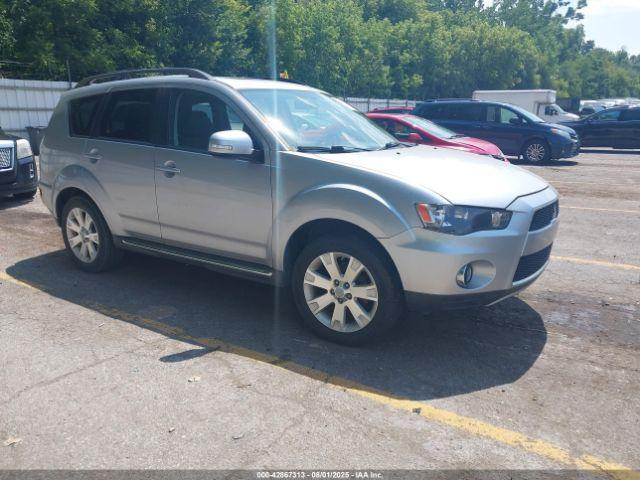  Salvage Mitsubishi Outlander