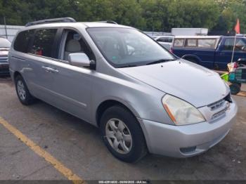 Salvage Kia Sedona