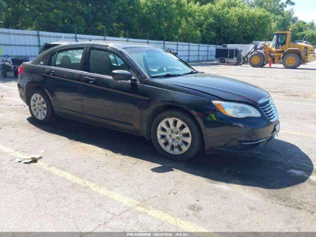  Salvage Chrysler 200
