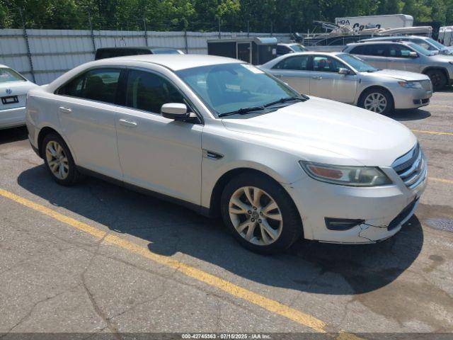  Salvage Ford Taurus