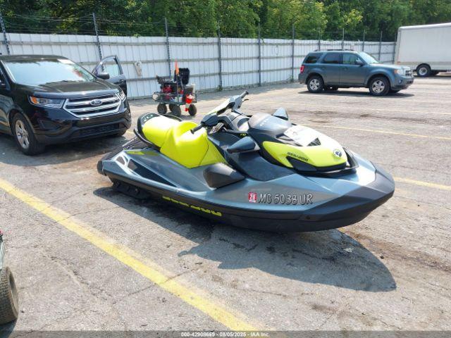  Salvage Sea-Doo Seadoo