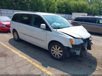  Salvage Chrysler Town & Country