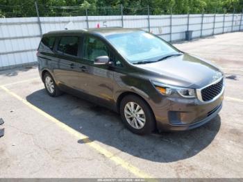  Salvage Kia Sedona