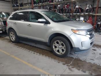  Salvage Ford Edge