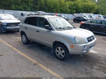  Salvage Hyundai TUCSON