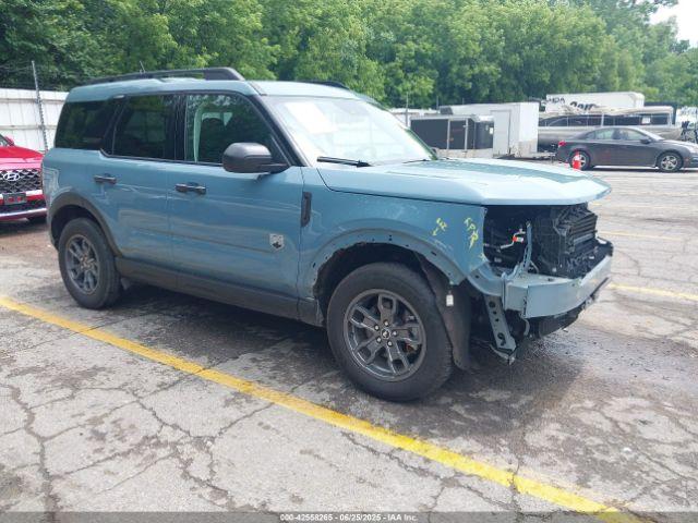  Salvage Ford Bronco
