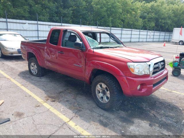  Salvage Toyota Tacoma