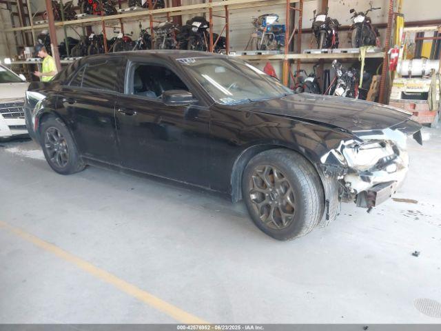  Salvage Chrysler 300