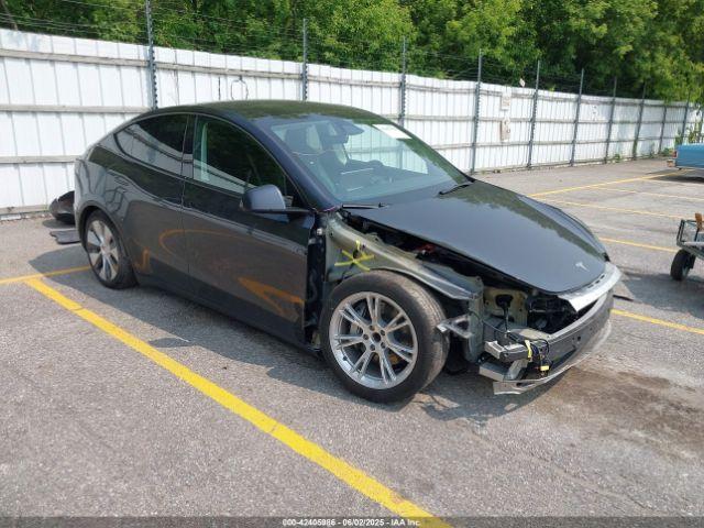  Salvage Tesla Model Y