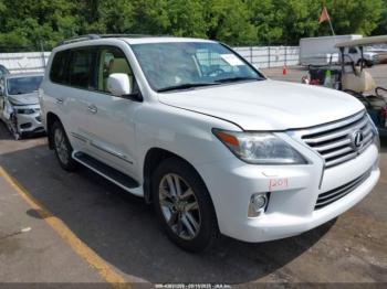  Salvage Lexus LX 570