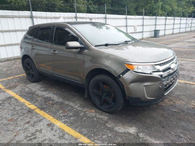  Salvage Ford Edge