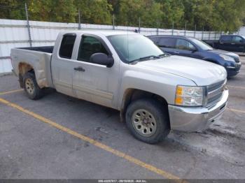  Salvage Chevrolet Silverado 1500