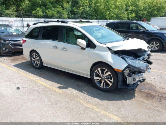  Salvage Honda Odyssey
