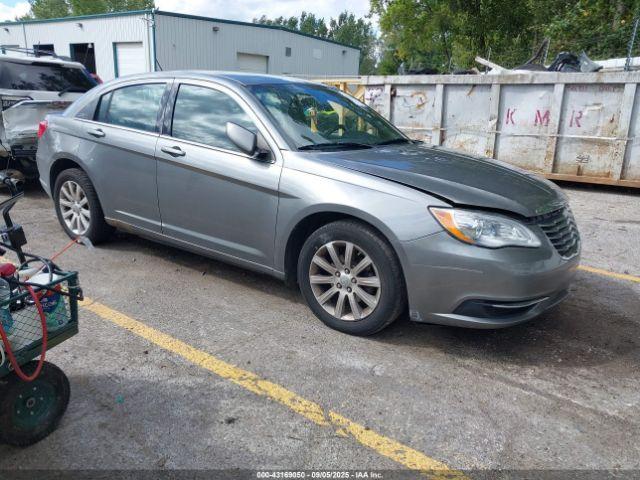  Salvage Chrysler 200