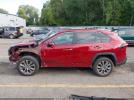 Toyota RAV4 Limited Image 10