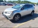 Toyota RAV4 Le Image 2