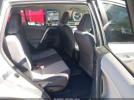 Toyota RAV4 Le Image 9