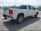 GMC Sierra 2500 Denali Image 10