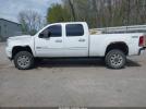 GMC Sierra 2500 Denali Image 12