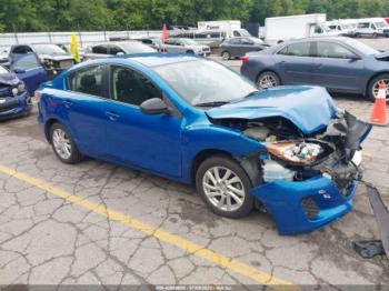  Salvage Mazda Mazda3