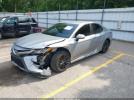 Toyota Camry Se Image 6