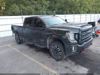  Salvage General Motors Sierra 2500HD