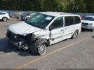 Chrysler Town & Country Touring-l Image 3