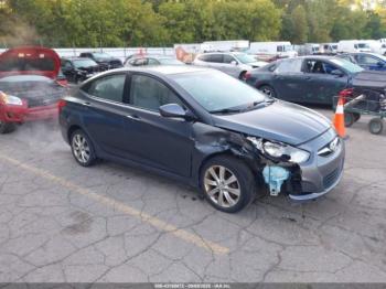  Salvage Hyundai ACCENT