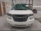 Chrysler Town & Country Touring Image 13