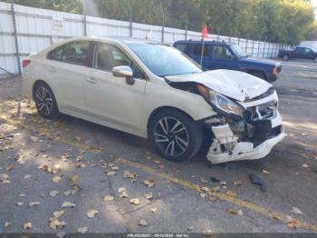  Salvage Subaru Legacy