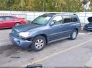 Toyota Highlander V6 Image 2