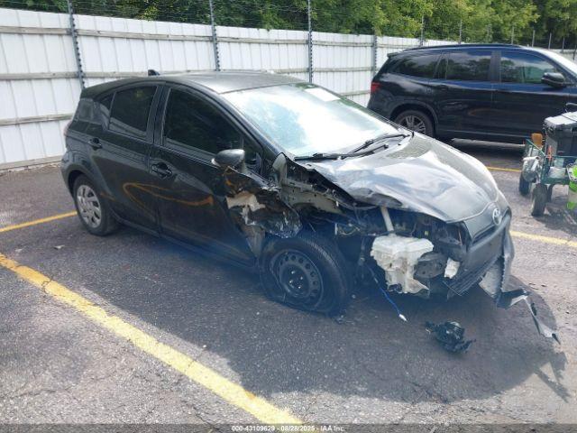  Salvage Toyota Prius c