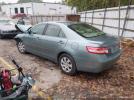 Toyota Camry Le Image 7