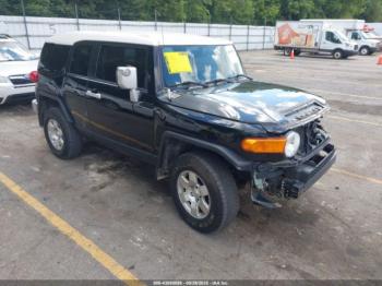  Salvage Toyota FJ Cruiser