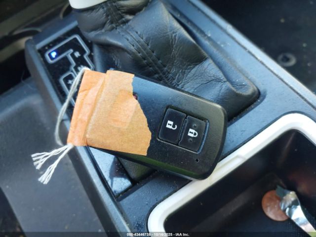 Toyota Tacoma Trd Off Road Image 11