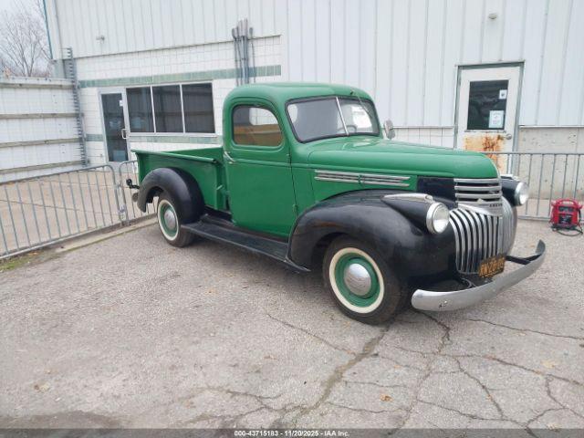 Salvage Chevrolet 3100