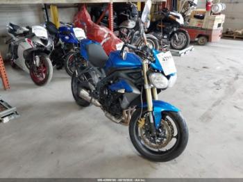  Salvage Triumph Motorcycle Street Triple