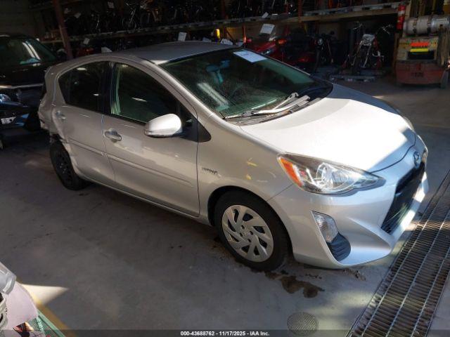 Salvage Toyota Prius c